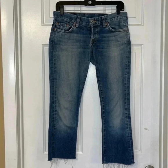 Lucky Brand Button Fly Distressed Denim Jeans Raw Hem Size 26 - Picture 1 of 9